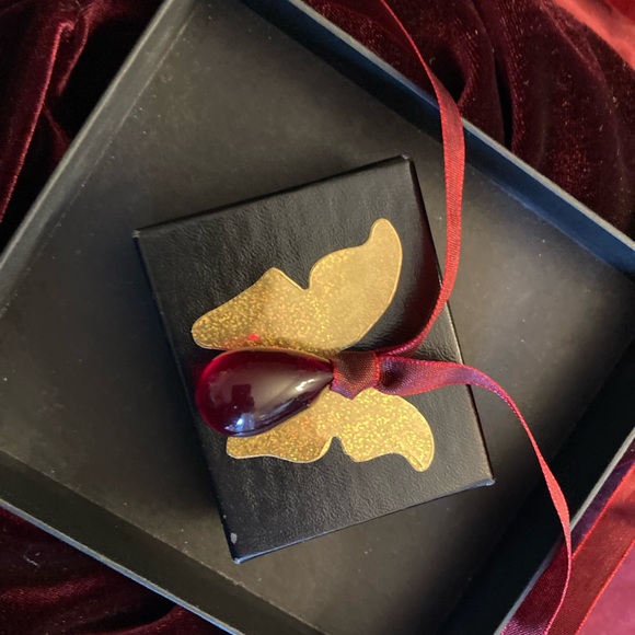 ♥️⭐️🩸RUBY RED GLASS EARRINGS🩸⭐️♥️ 3 PIECES ANTIQUE GLASS OVER 200 YEARS OLD🩸 - Picture 11 of 16